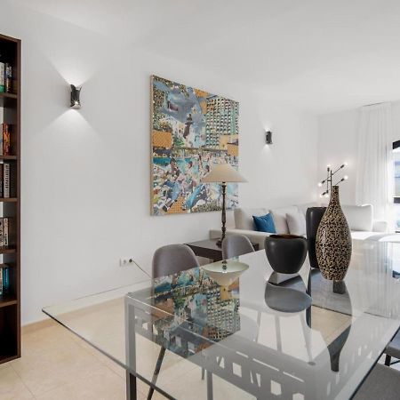 Apartamento de 2 dormitorios en Playas del Duque Marbella Exterior foto