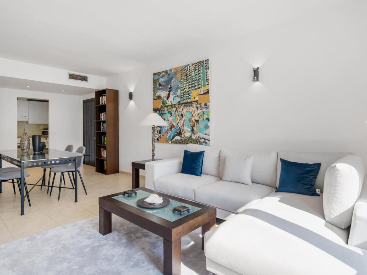 Apartamento de 2 dormitorios en Playas del Duque Marbella Exterior foto